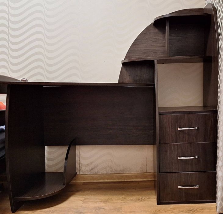 Робочий Комп'ютерний Письмовий стіл для школяра Континент СКП-2 №-10 в