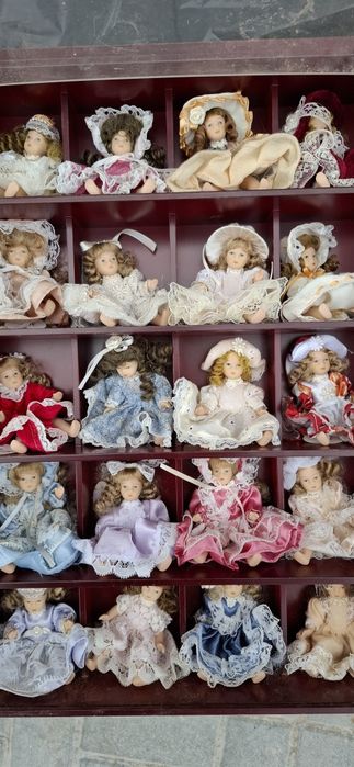Lote de bonecas de colecção