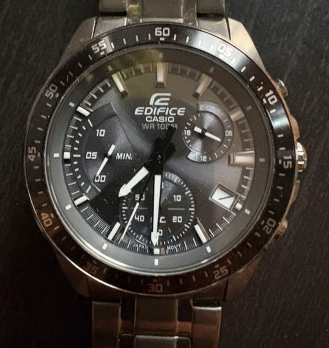 Relógios Casio e Timberland, excelente estado, como novos.