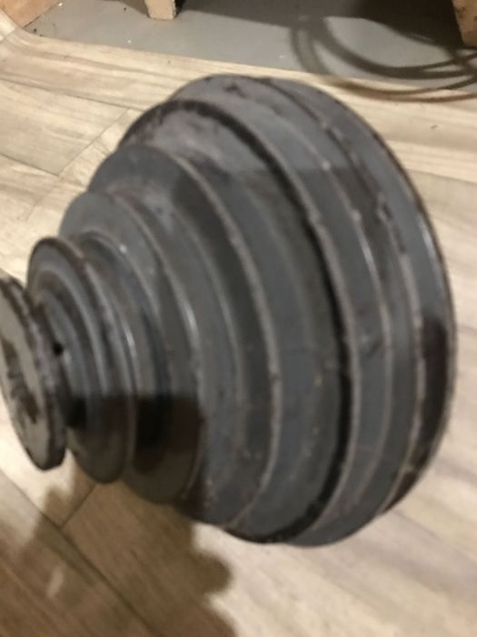 Продам столярн. пилы,фрезы,ножи, многоступенчатый шкив и др.