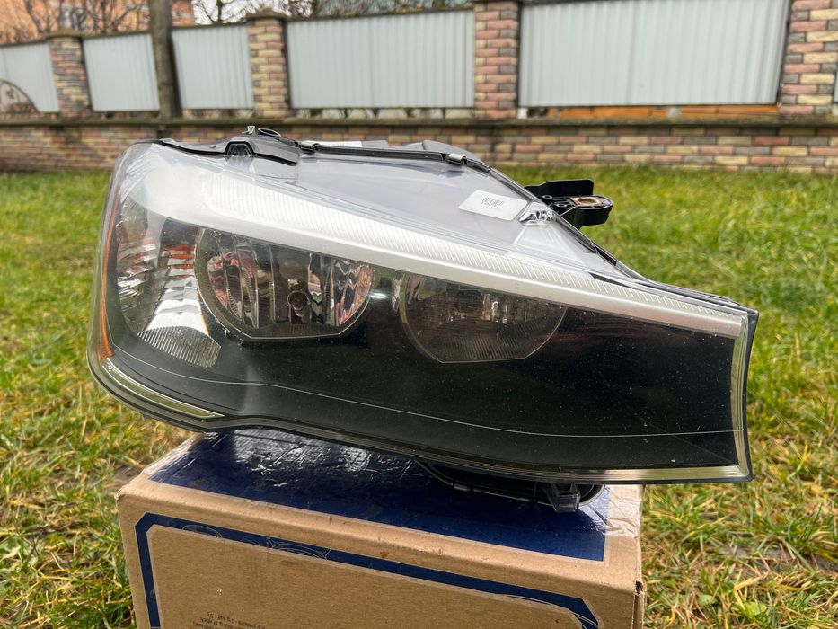 Фара права Х3 F25 USA