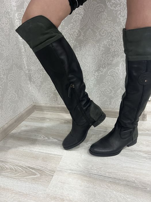 Шкіряні чоботи 36р.