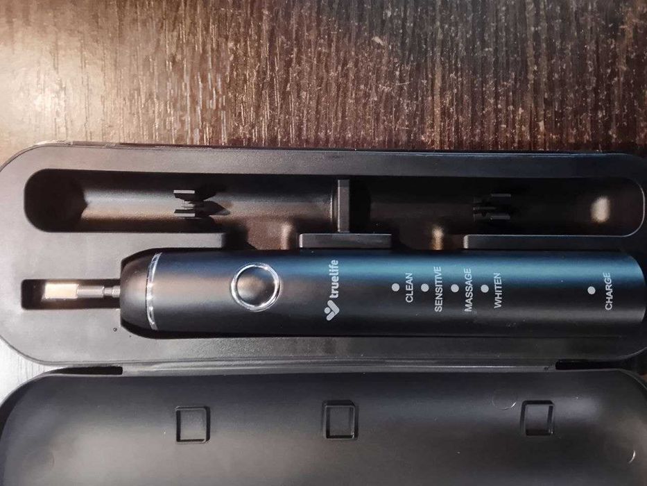 Електричні зубні щітки  TrueLife SonicBrush Compact