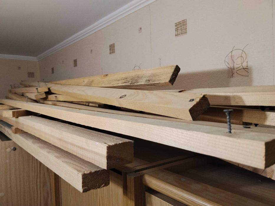 Деревянный сборный стеллаж h=149 см, b=56 см, L=180 см  на 2 полки