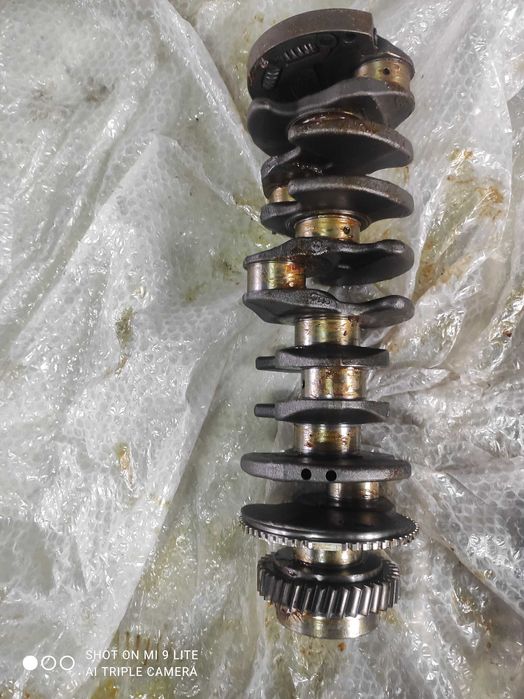 колінвал VAG 2.5 TDI на VW T5