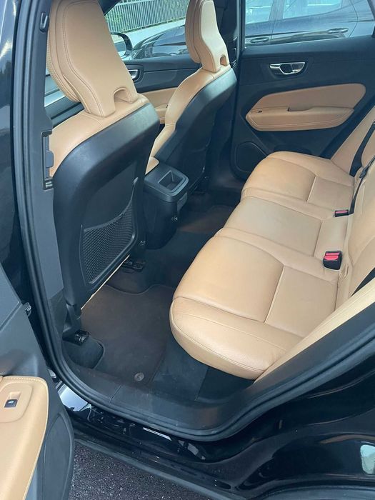 Volvo XC60 D4 Inscription | 2019 | 127.000 km