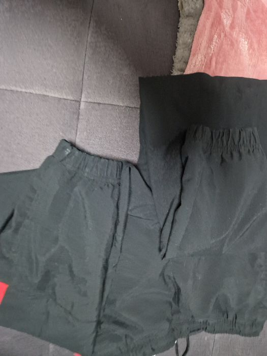 Spodnie Nike lekko używane