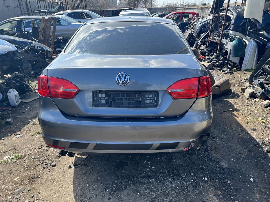 Разборка авторазборка  vw jetta 6  США 1.4TSI 2.0TSI