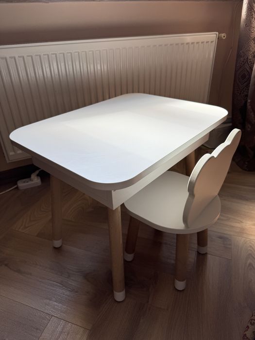 Столик та стільчик для дітей
