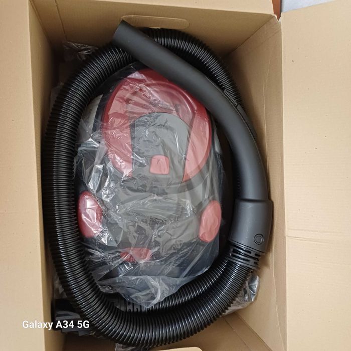 Пилосос Zepter PWC-700W