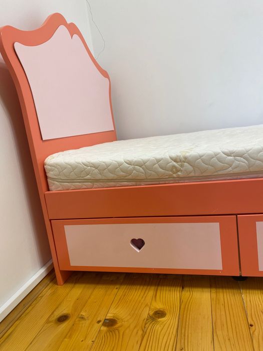 Ліжко дитяче -підліткове для дівчинки