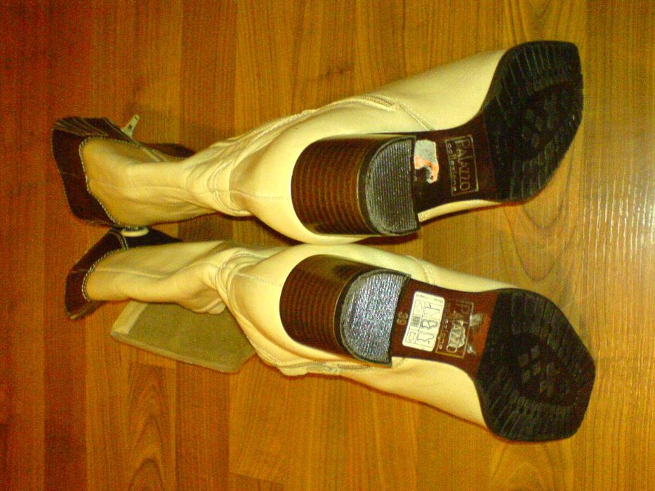 Buty Kozaki Skóra jasny Beż Roz. 39 lekko ocieplone NOWE NIEUŻYWANE