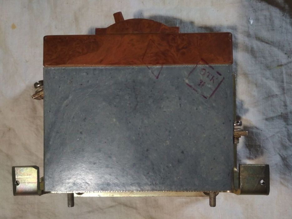 Вимикач автоматичний АК50КБ-2МГ, 320В, 5А  для міні СЕС