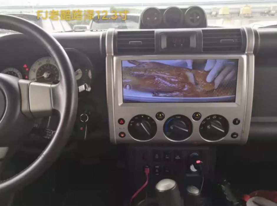 Штатная магнитола Toyota FJ Cruiser(2007-2018)