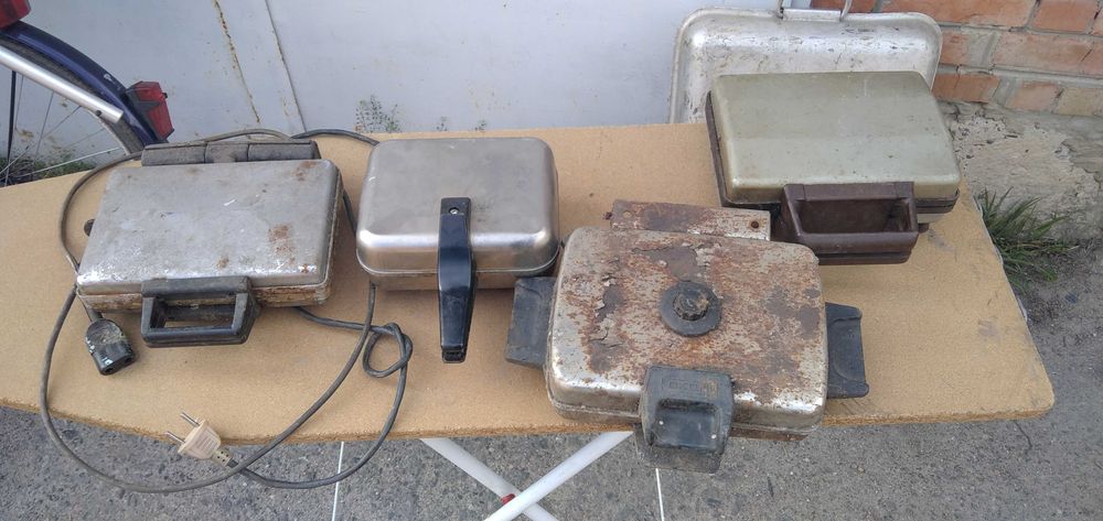 Электро вафельница советская Ласунка