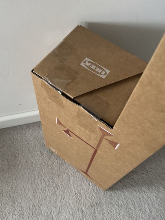 Lampa stojąca Ikea PS 2026 bordowa