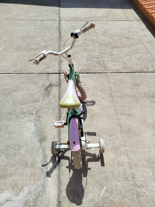 Bicicleta criança com rodinhas