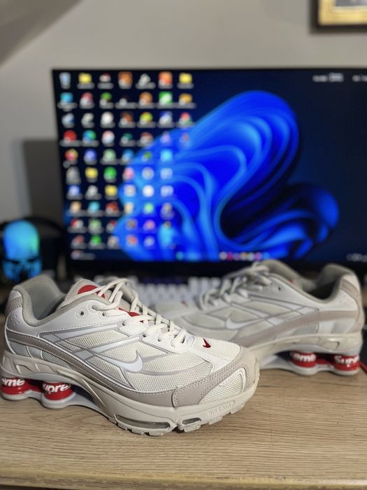 Nike Shox Ride 2 SP Supreme White