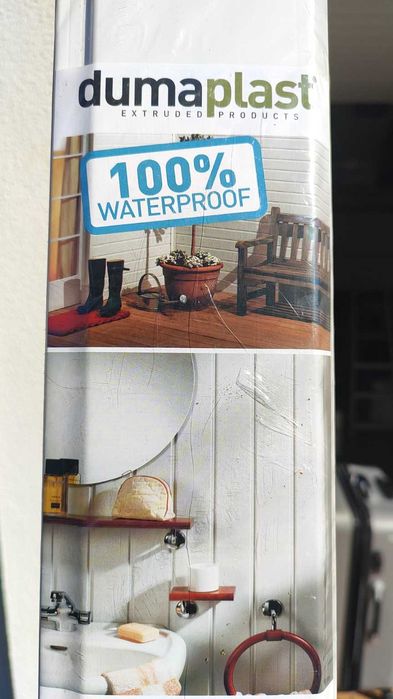 Revestimento de parede Dumapan em PVC branco 10x260 cm - 6 embalagens