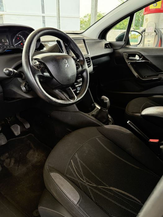 Peugeot 208 Gasolina