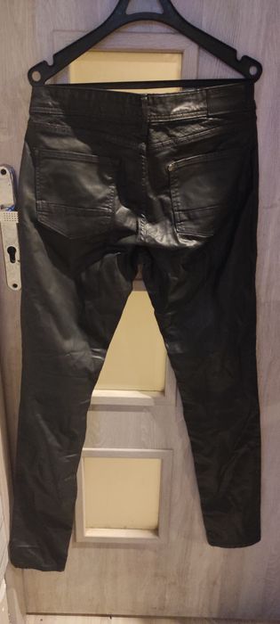 Spodnie skórzane