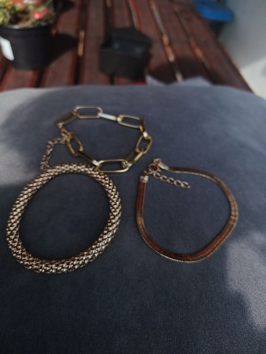 3 indas pulseiras douradas novas.
#pulseirasfemininas