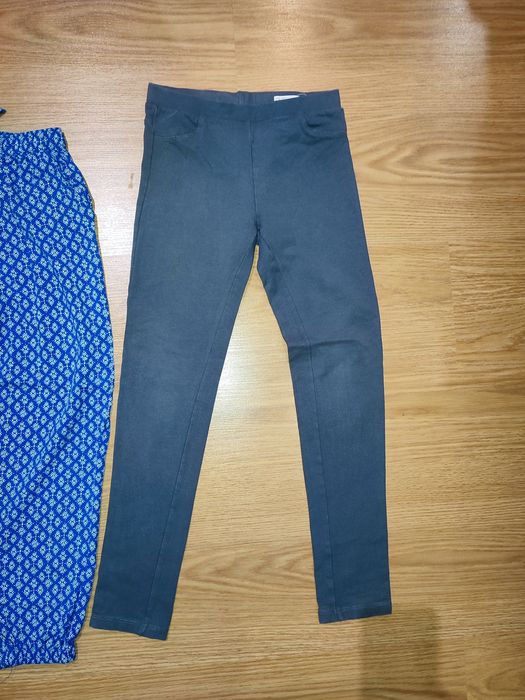 Calças/ leggings/ jeggings Menina 9 anos