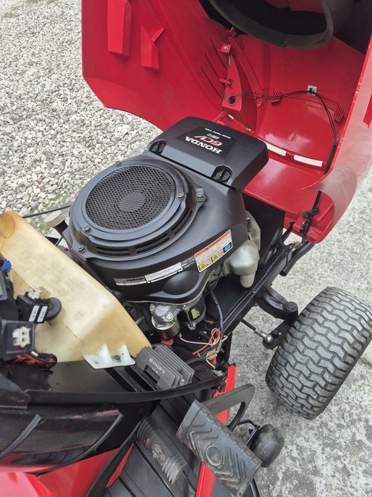 Traktorek kosiarka Castelgarden Solo