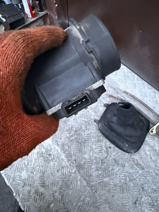 Расходомер 2.0 1.8 Опель вектра б opel vectra b 2.0 бенз