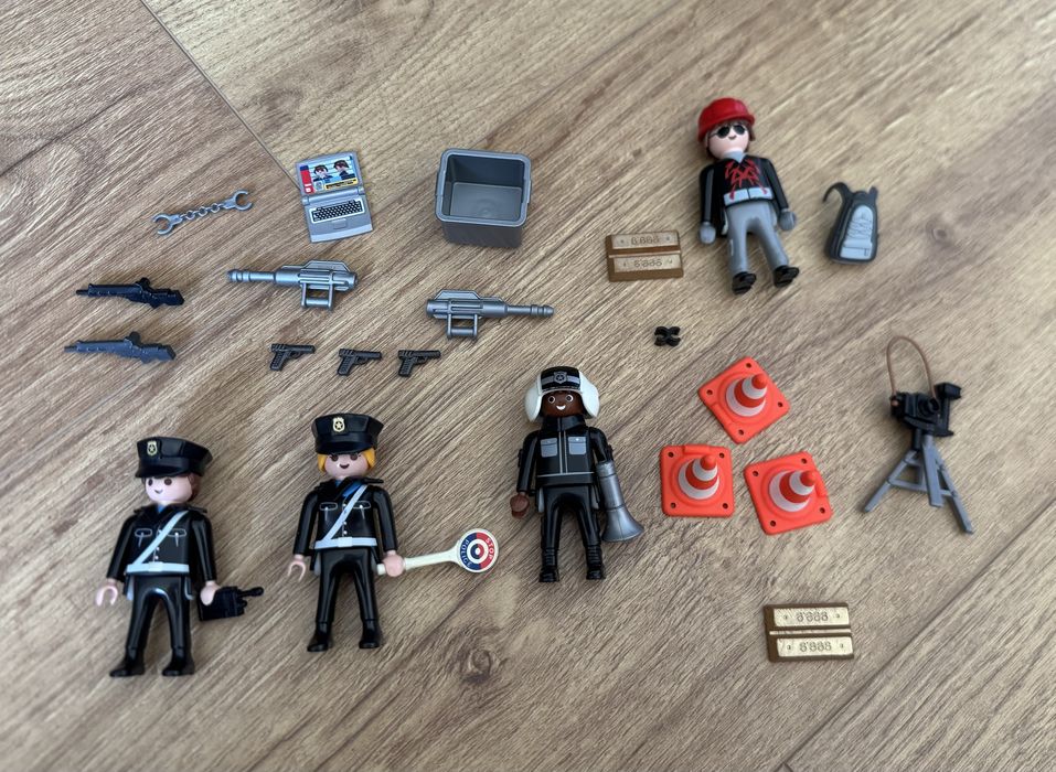 Playmobil 9372 policyjny radiowóz, samolot i quad