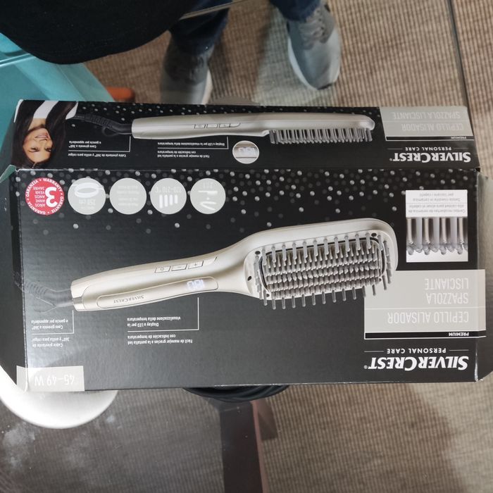 Vendo escova alizadora e prancha de cabelo