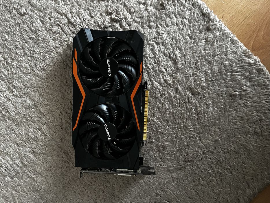 GIGABYTE GeForce GTX 1050 Ti 4GB GDDR5 (Placa Grafica)