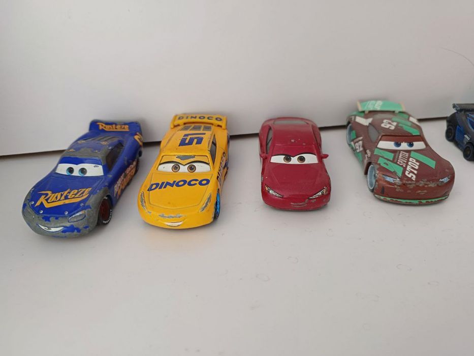 Cars mattel disney pixar Тачки оригінал