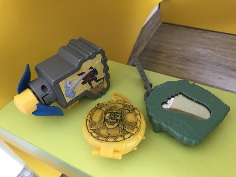 Іграшки з Макдональдза