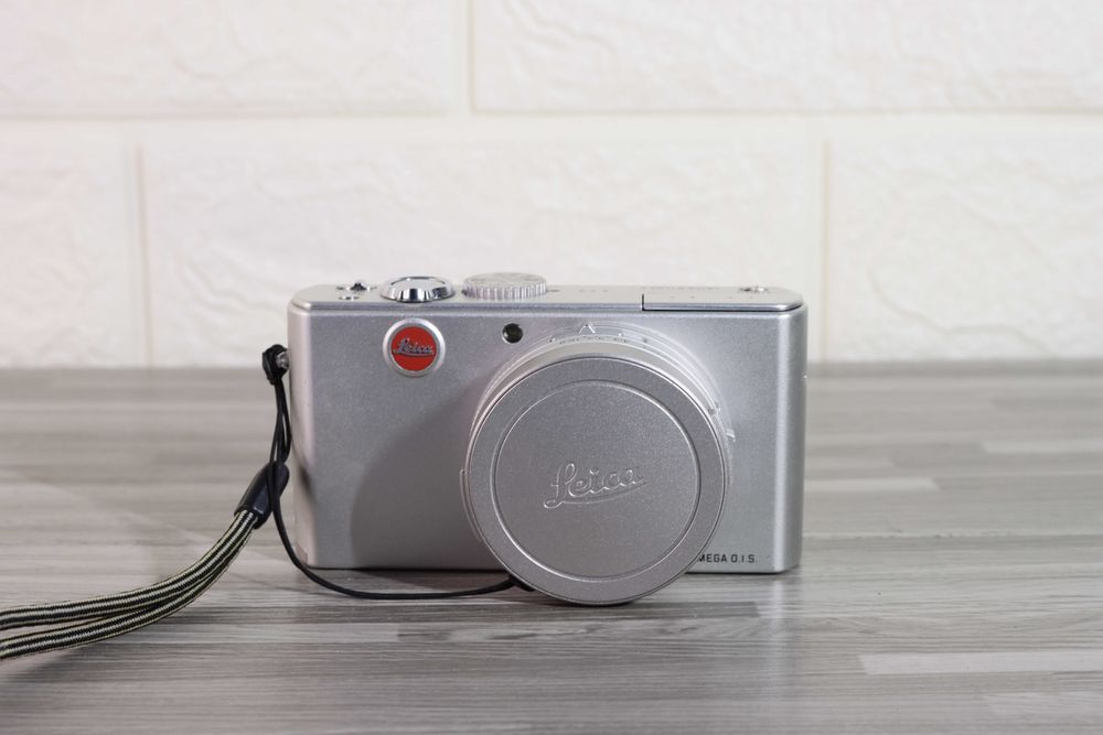 Aparat Leica D-Lux 2