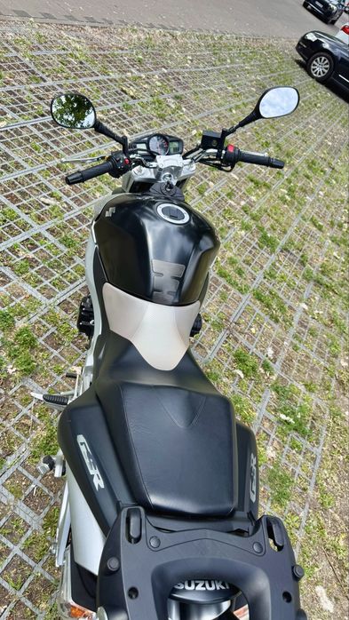 Suzuki GSR 600 с документами