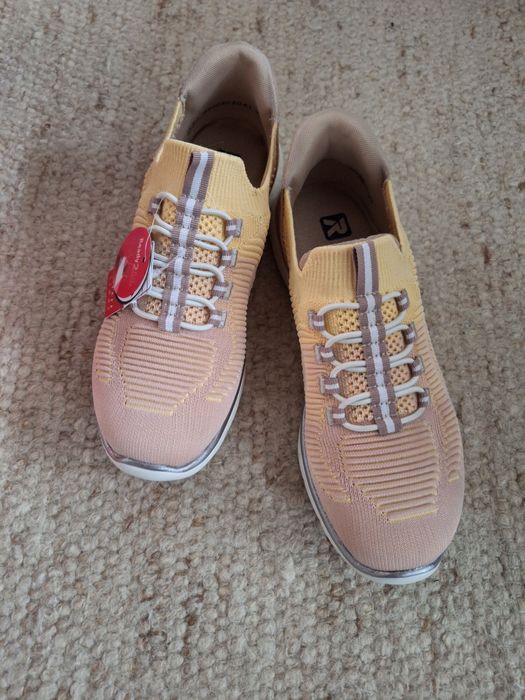 Sneakersy marki riekier , rozm. 37, buty nowe