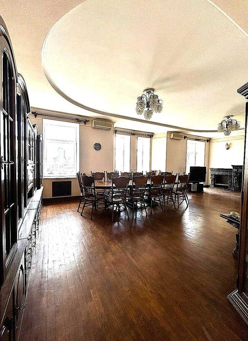 Продаж Квартира Центр Київ вул. Антоновича 9