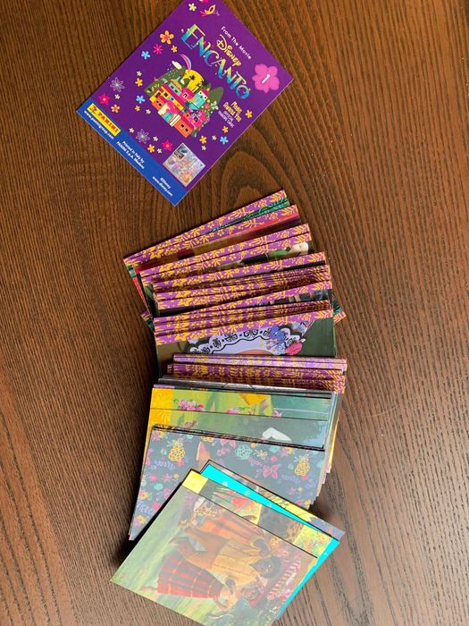 Cartas ENCANTO Panini