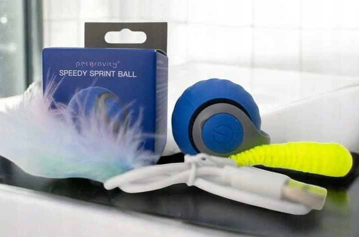 Zabawka dla kota UCIEKAJĄCA PIŁKA