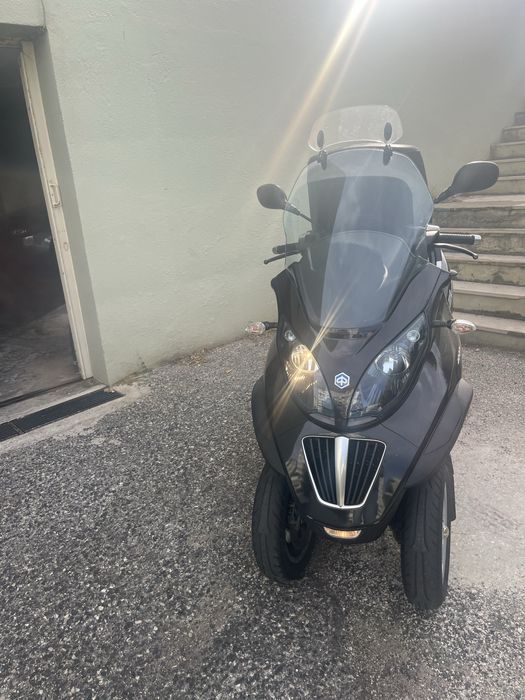 Vendo Piaggio MP3 400,
