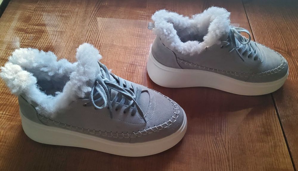 Ботинки на натуральной овчине с натуральной замши