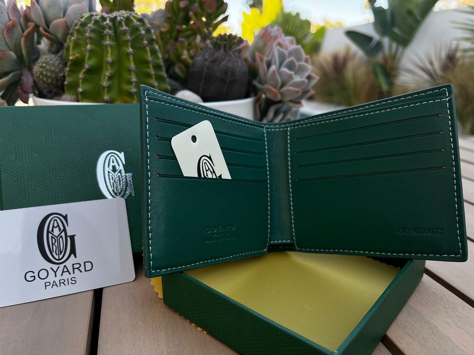 Carteira homem verde