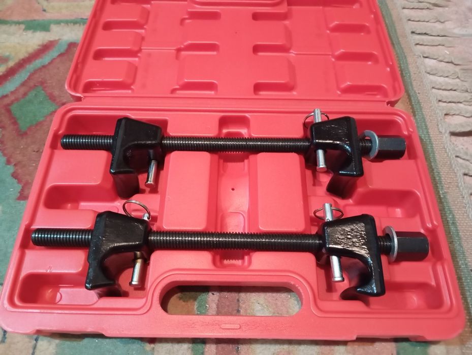 Compressor para molas de suspensão automóvel