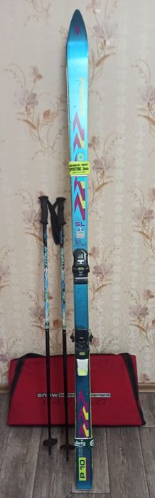 Лижи Volkl з Германії