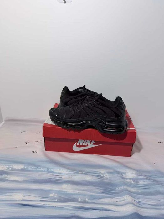 Nike Air Max TN Plus Black R.36