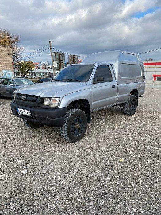 Toyota Hilux Pick Up 2005 рік, 2.8 дизель [Перший внесок від 20%]
