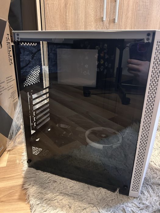 Obudowa komputera Kolink void RGB biała