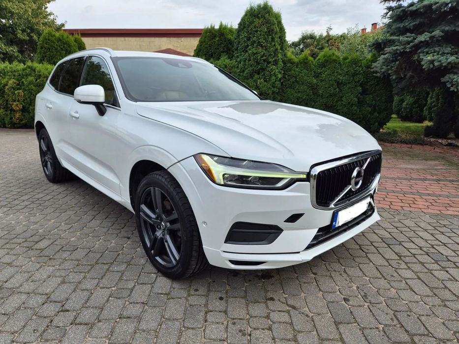 Volvo XC 60 AWD/Biała Perła
