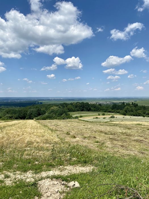 Ділянка з краєвидом.Жураки